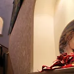 ディ リエンツォ パンテオン パレス 4*