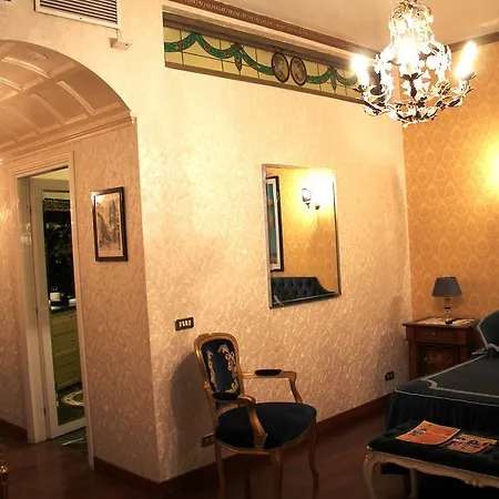 Di Rienzo Pantheon Palace Affittacamere Roma